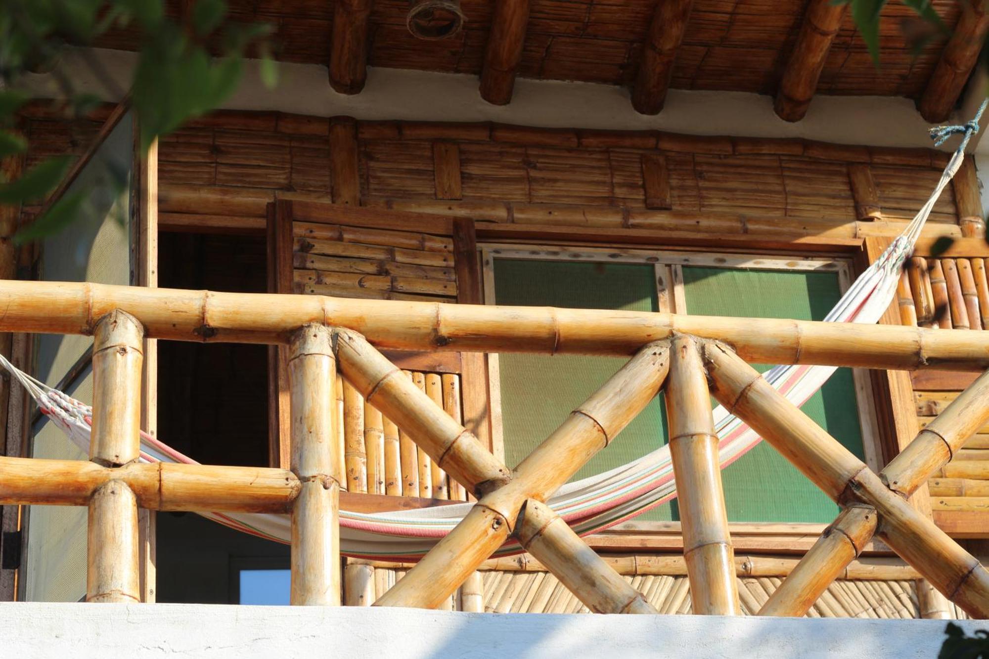 Hostal Puerto Engabao "El Surf Shelter" Rom bilde