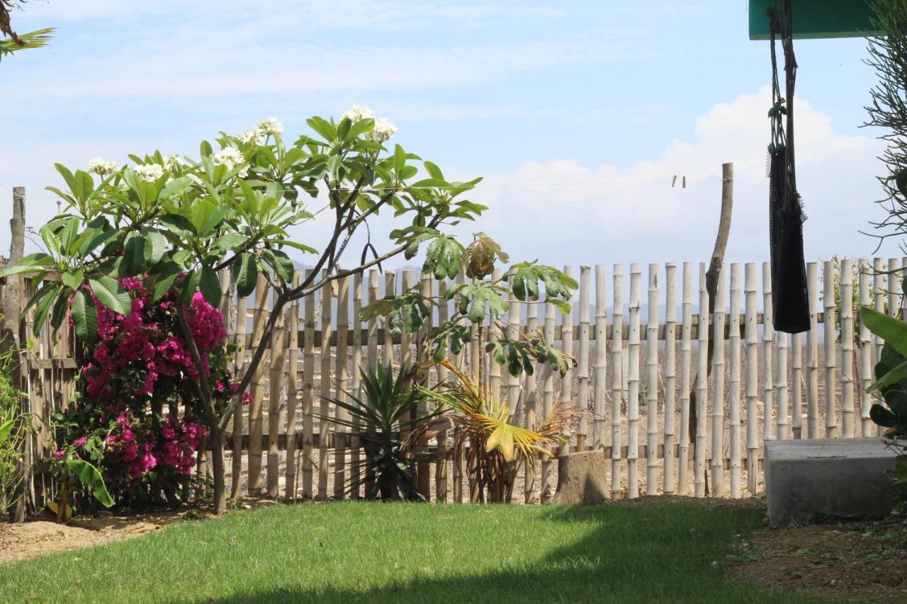 Hostal Puerto Engabao "El Surf Shelter" Eksteriør bilde